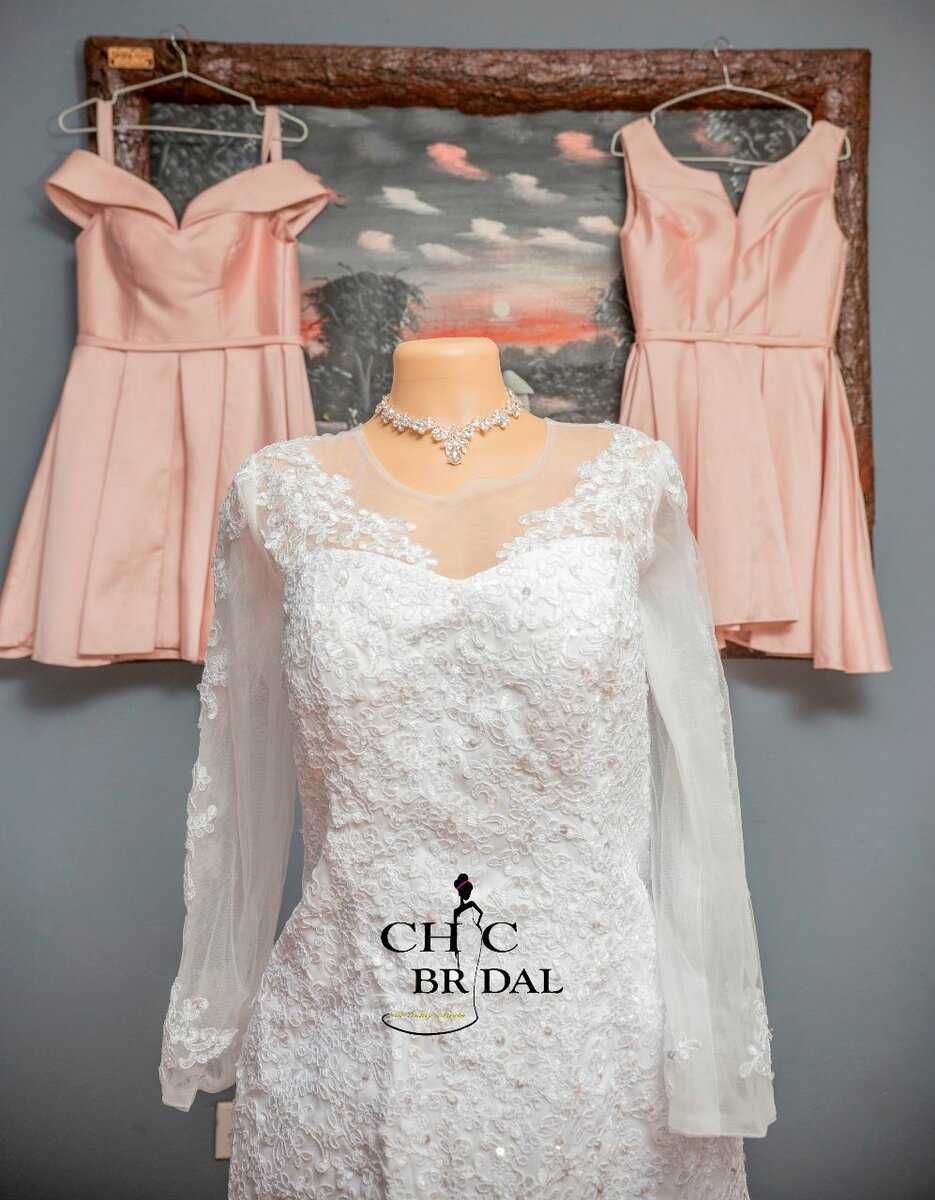 Plus size Wedding dress