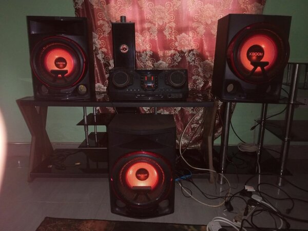 LG mega sound with DJ and equalizer systems