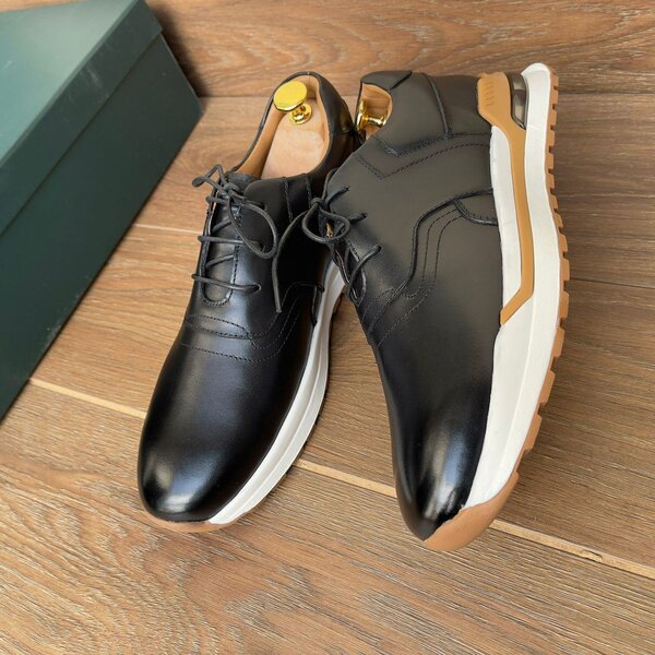 Sneakers en cuir élégant