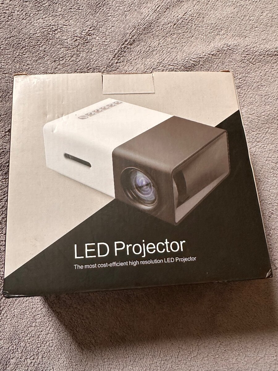 LED Mini Projector