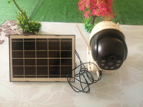 Caméra de surveillance solaire HD