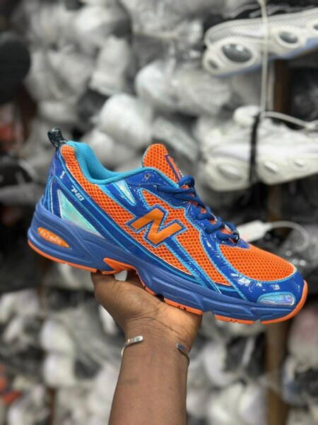 Chaussures de sport colorées