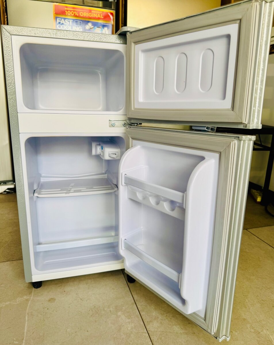 RÉFRIGÉRATEUR NASCO