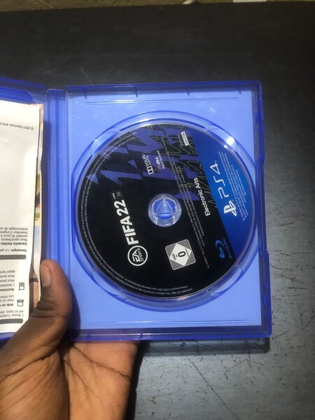 FIFA 22 pour PS4 - Jeu de Foot