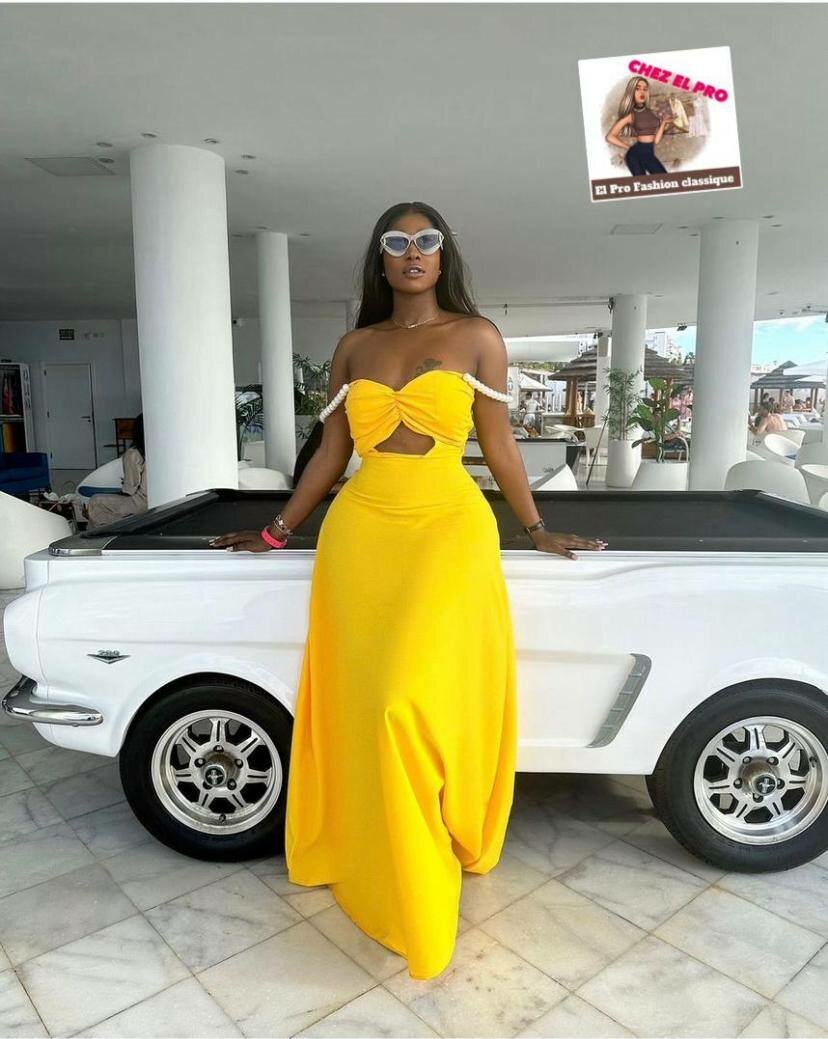 Robe élégante à dos nu