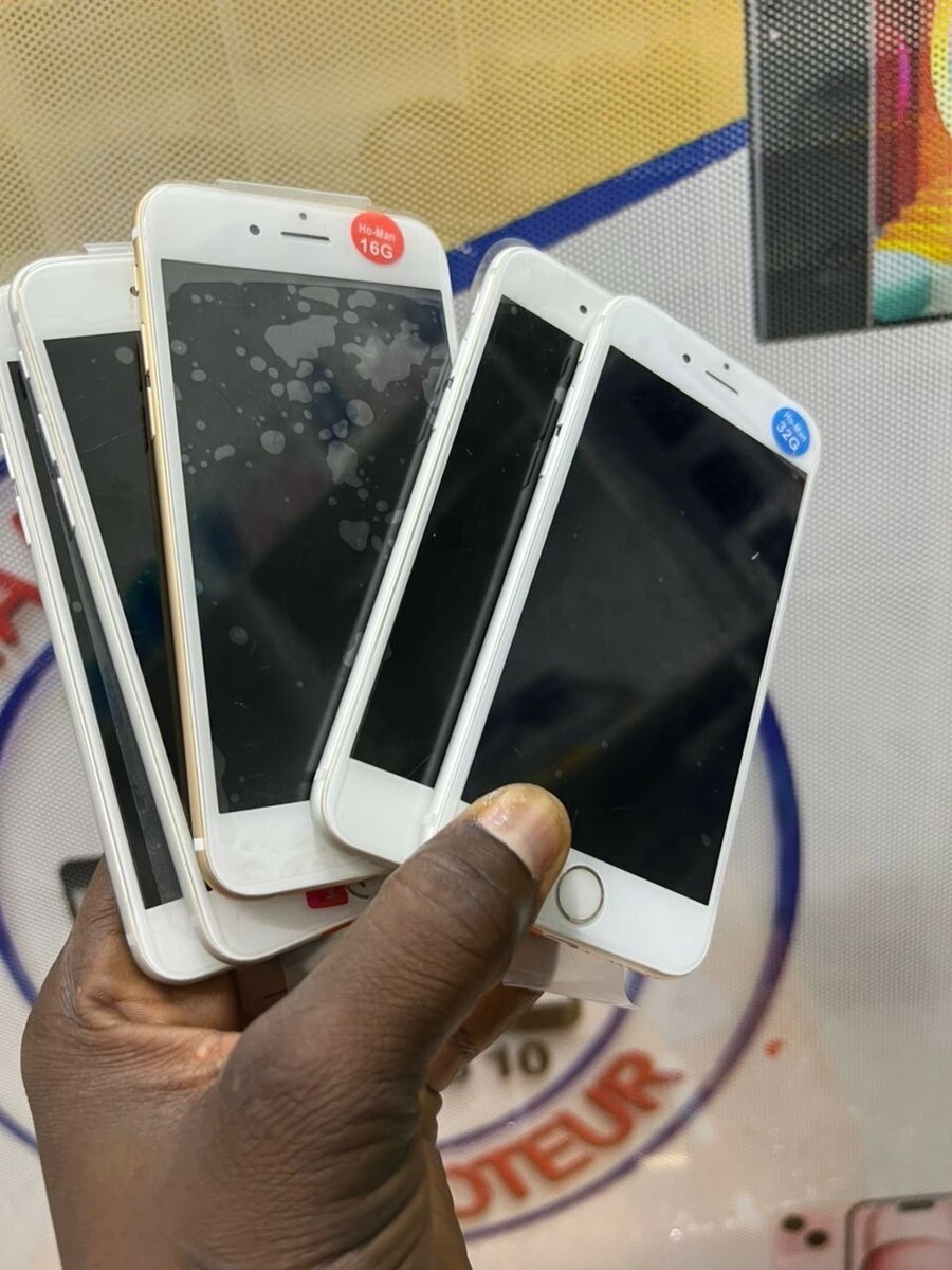 iPhone 16GB/32GB