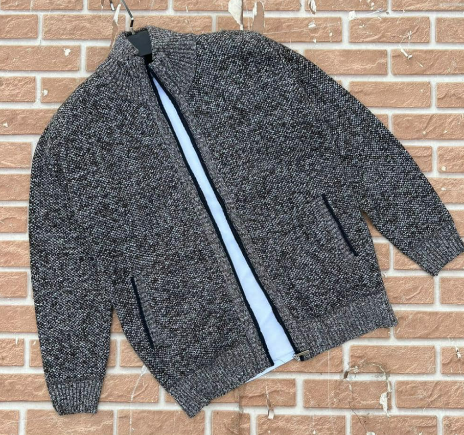 Smart thick winter sweater
