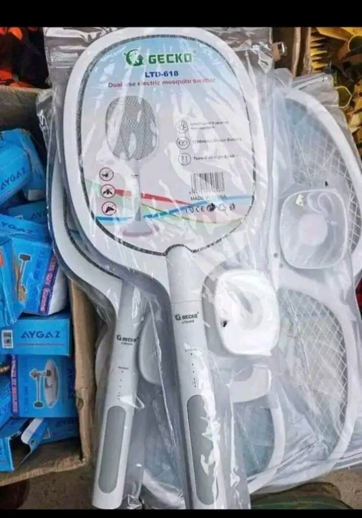 Raquette anti moustique