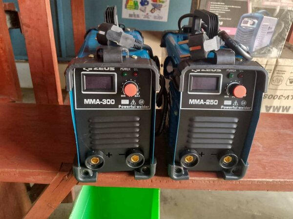 300A and 250A portable welding Machine