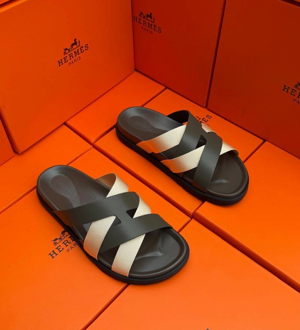 Sandales Hermès élégantes