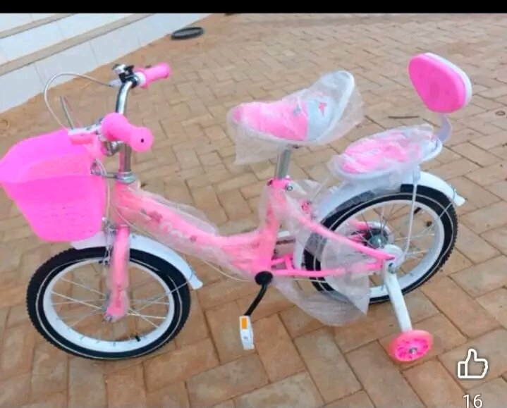 Vélo Enfant Rose avec Panier