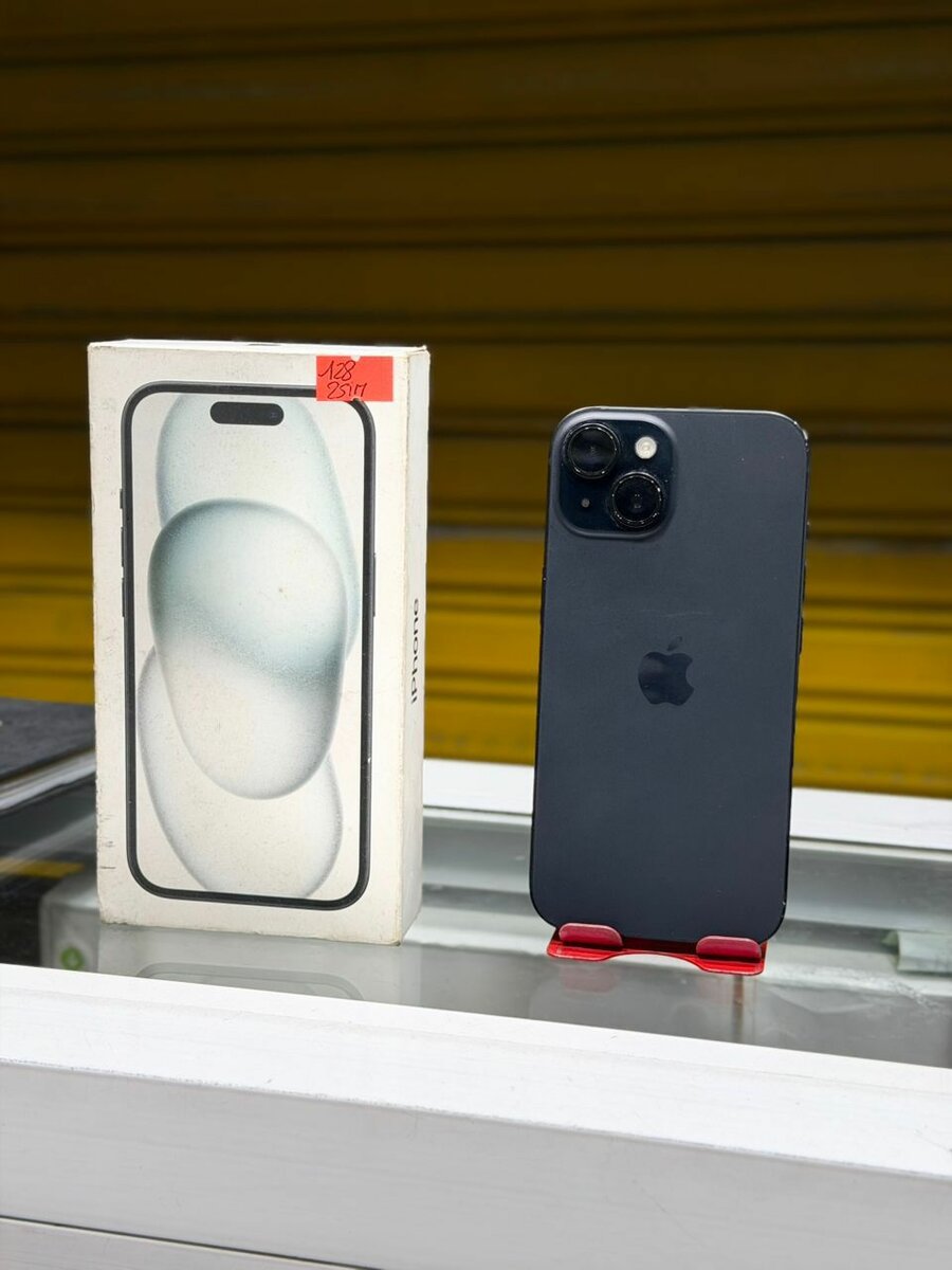 iPhone 15 simple 128giga /2puc