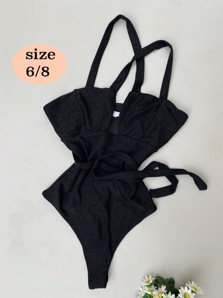 One piece swimwear