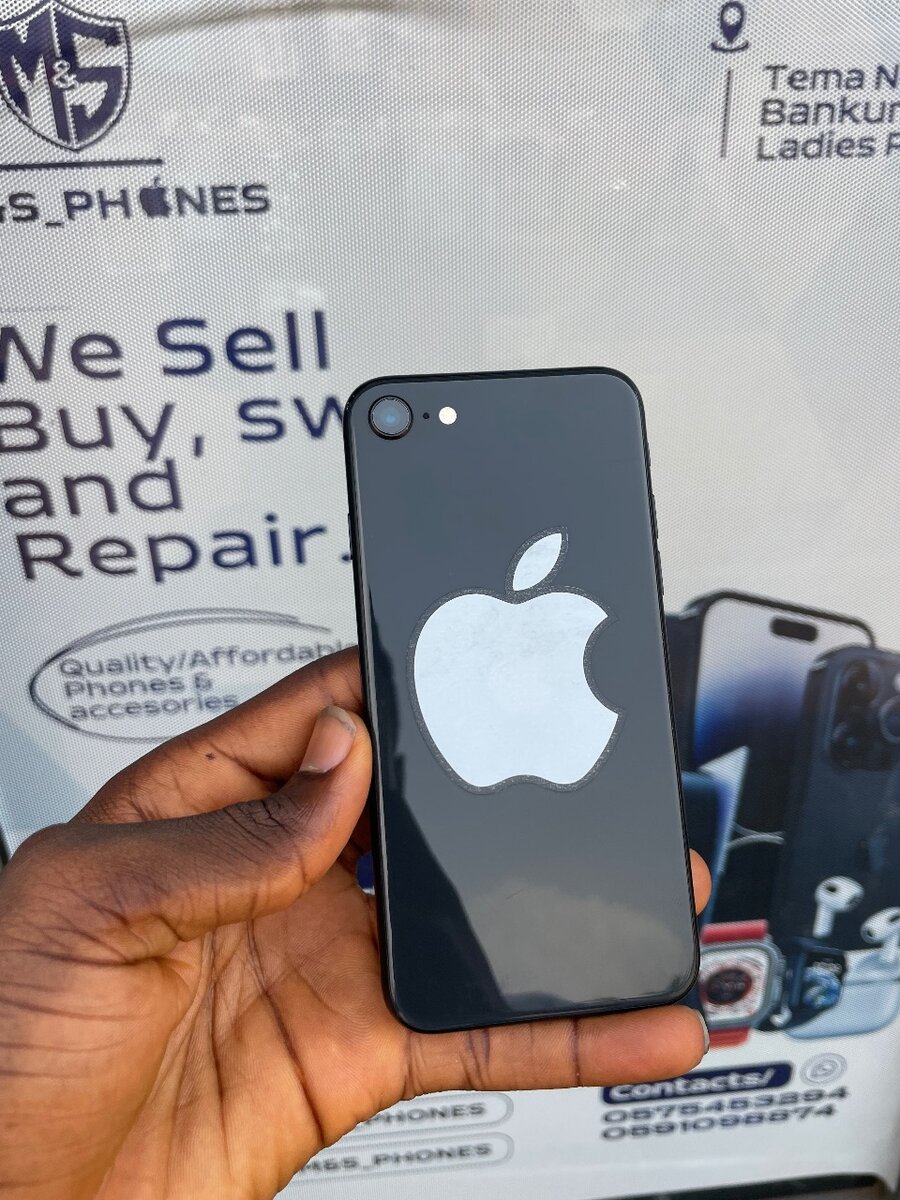 iPhone SE 2 Gen 128gig