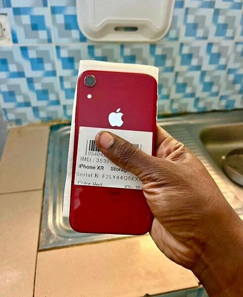 iPhone XR Rouge 64GB