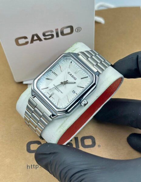Montre Casio mixte