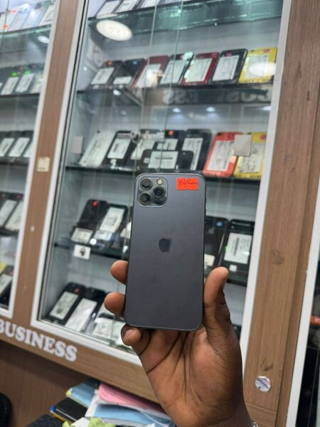 iPhone 12 Pro