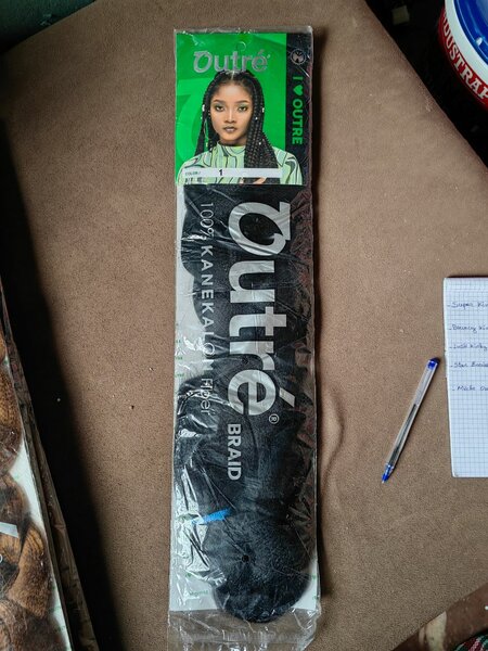 Cheveux Kanekalon Outré