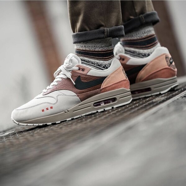 Nike air max one