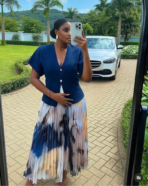 Jupe Plissée Évasée Élégante