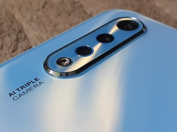 vivo s1 brand