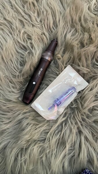 DR pen microneedling