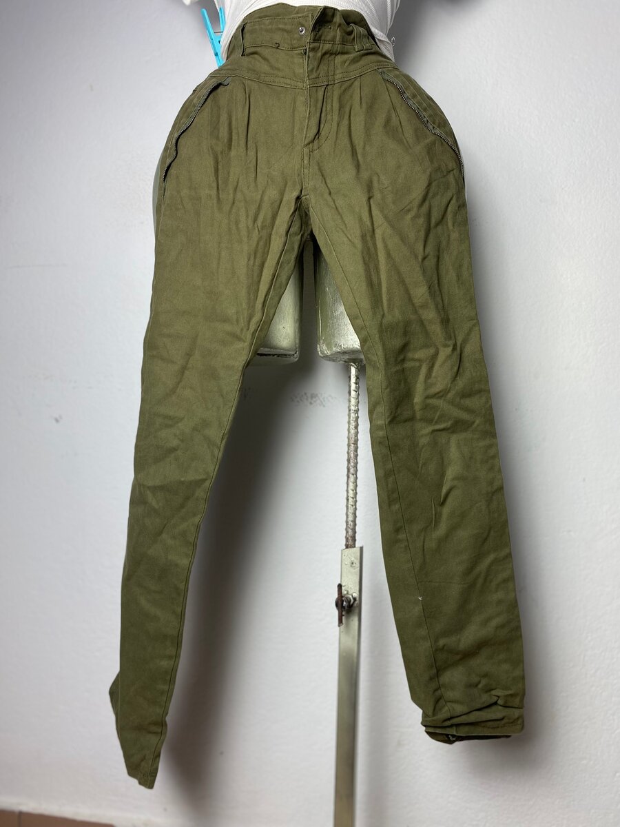 Pantalon militaire kaki