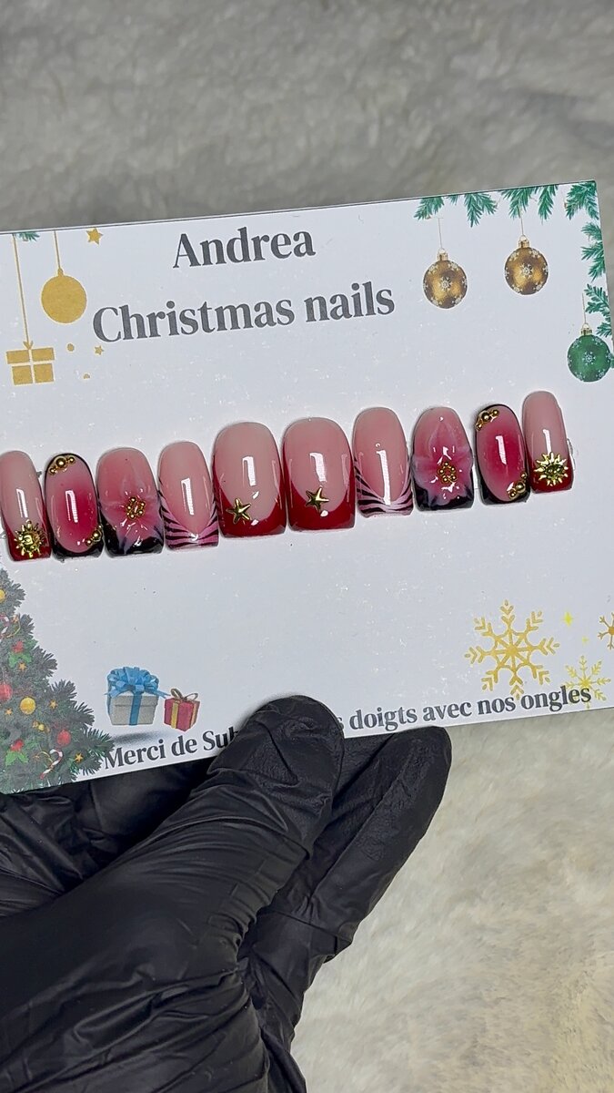 Ongles de Noël Andrea