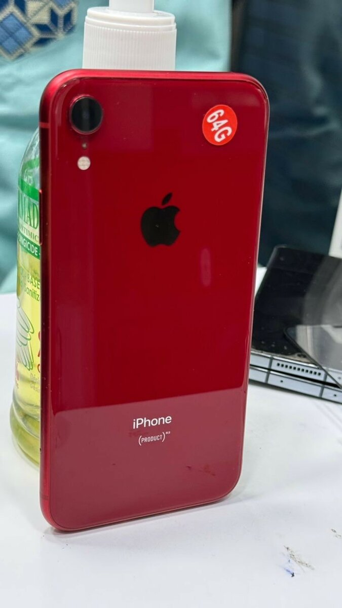 iPhone XR 64G Quasi Neuf