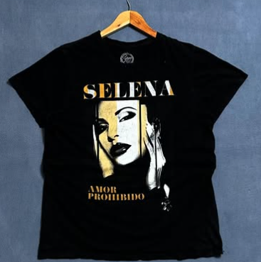 Selena amor t shirt size : L