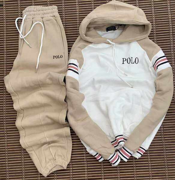 Ensemble de survêtement tendance