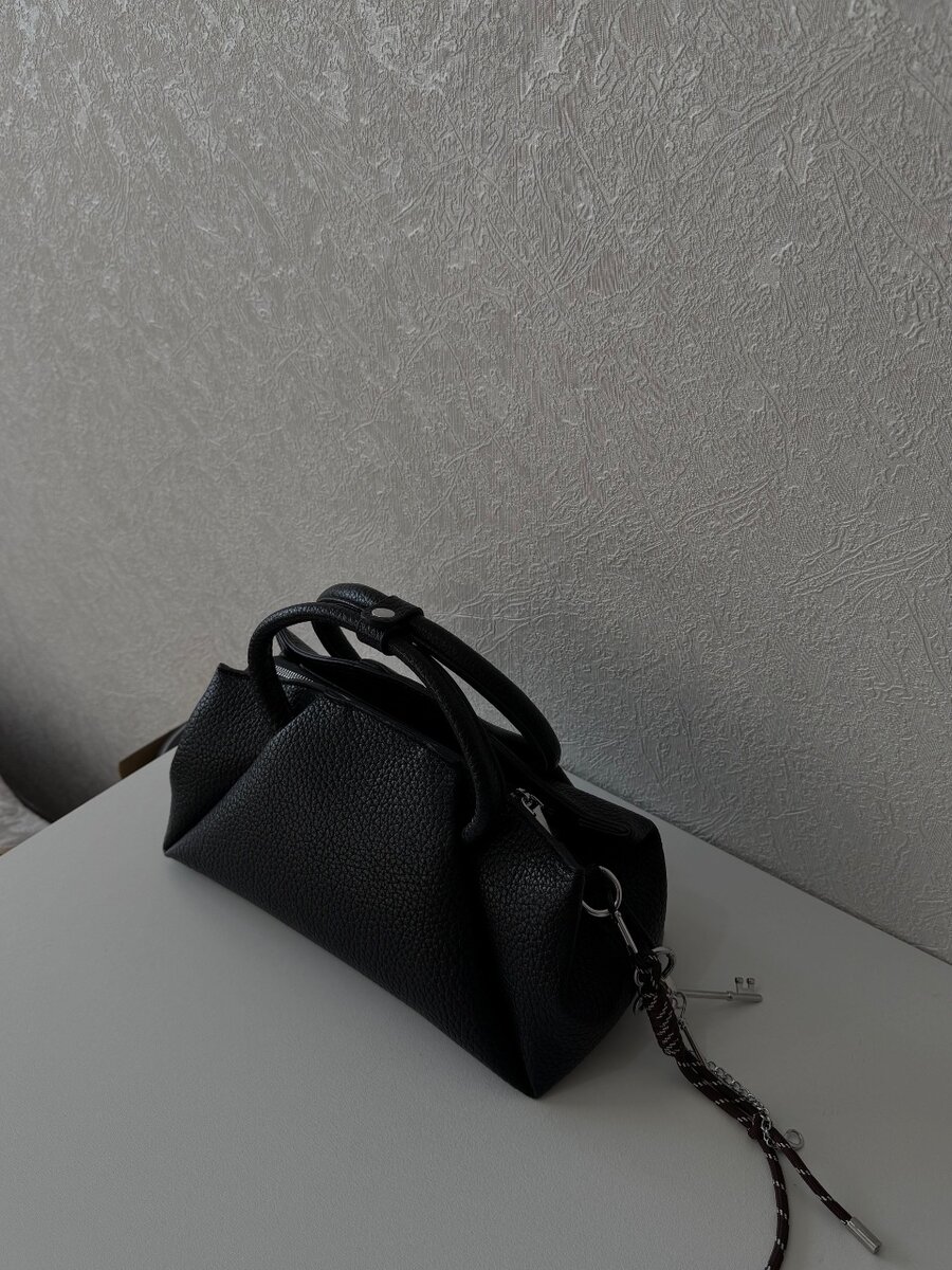 Сумочка на повседневную носку