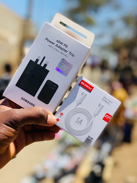 Trio samsang fast charger 65W