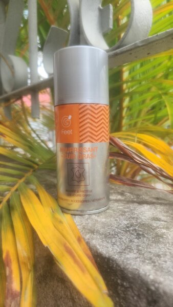 Spray nettoyant pour chaussure