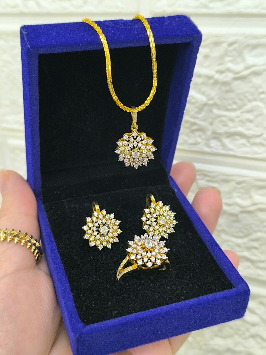 Серебряный комплект