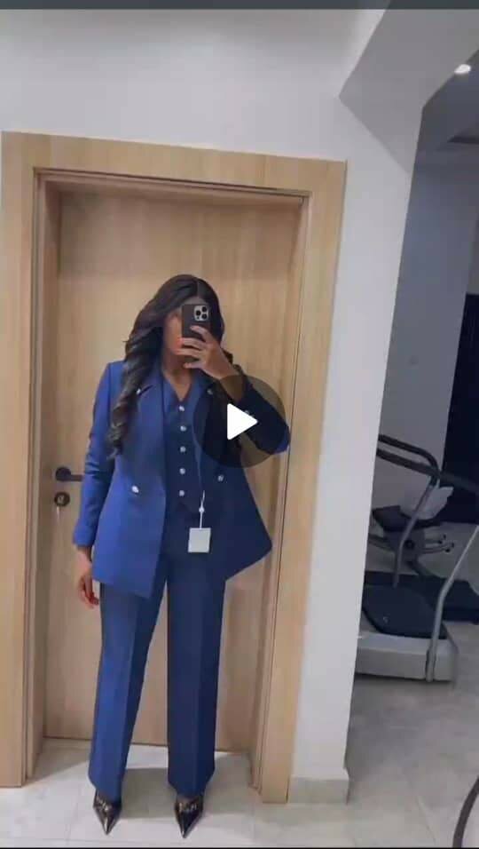 Costume femme élégant