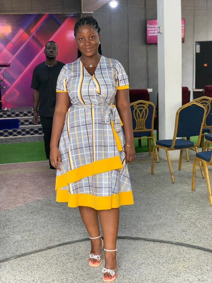 Heel for church and dates