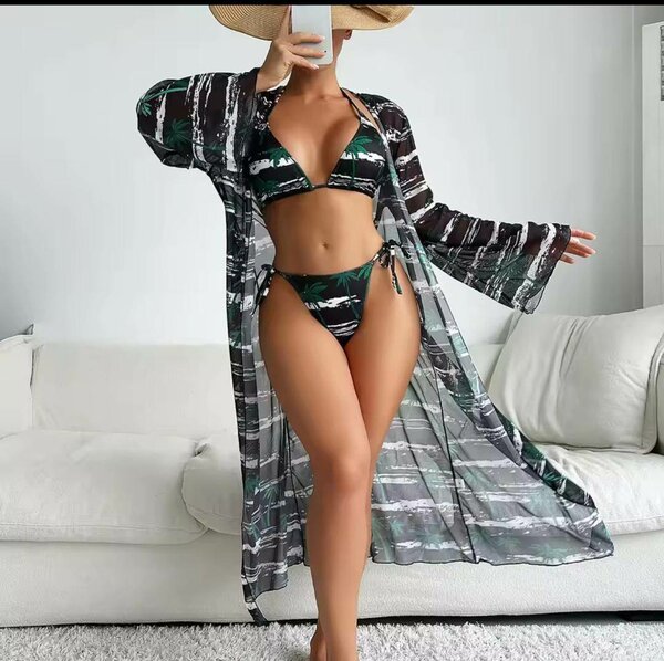 Robe de plage en dentelle élégante
