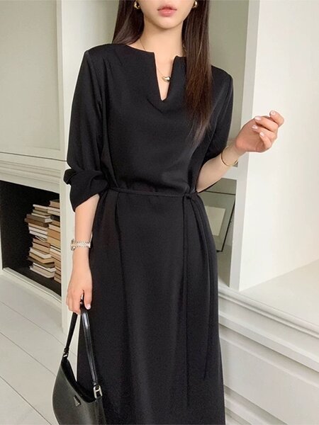 Платье стандартного размера (42-46) со скидкой 50%