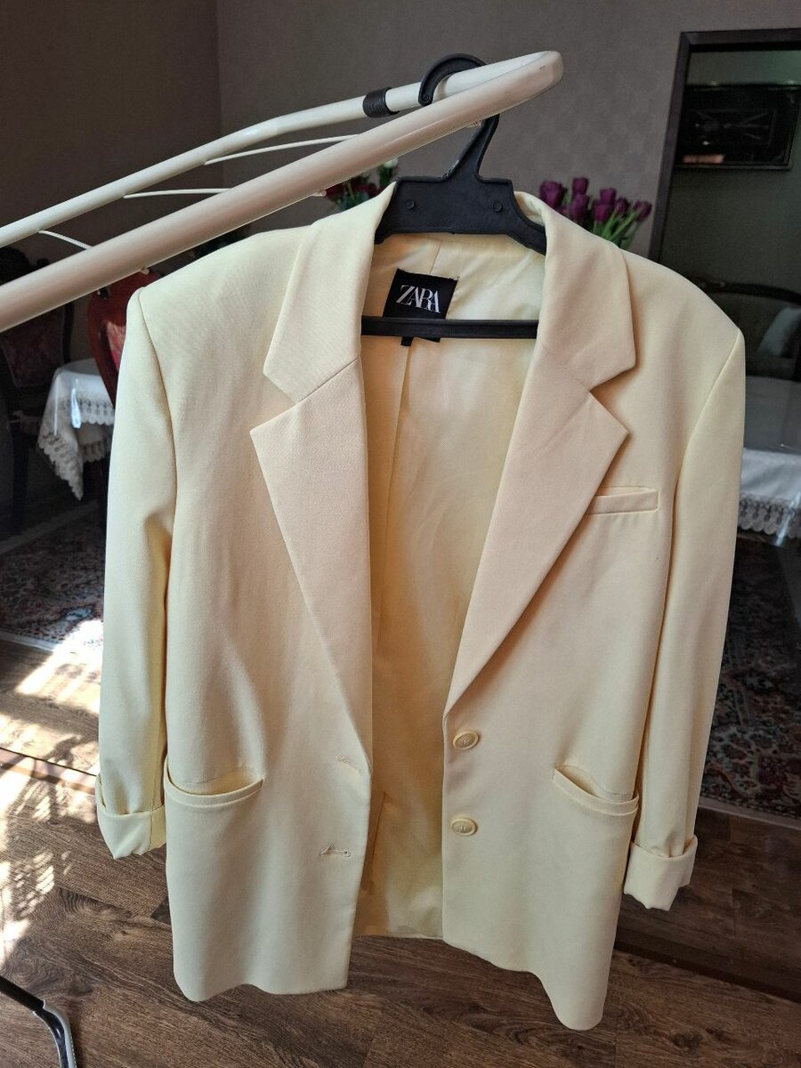 Пиджак от Zara