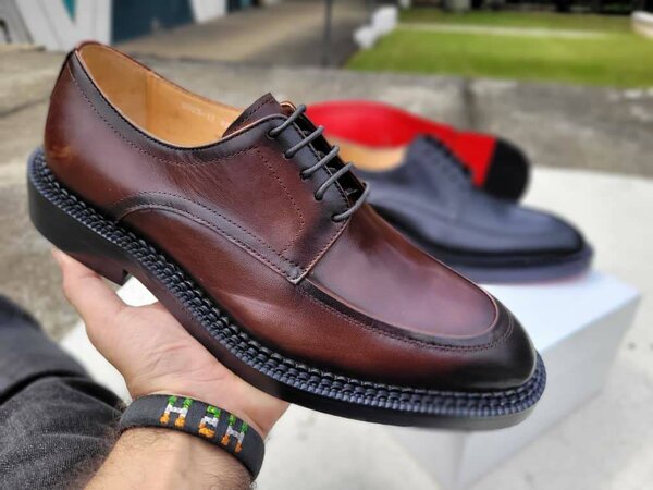 Chaussures en cuir élégantes