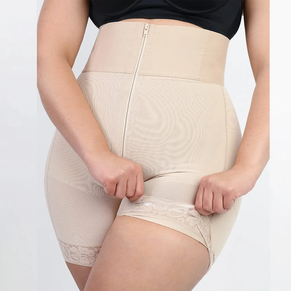 Short gainant taille haute