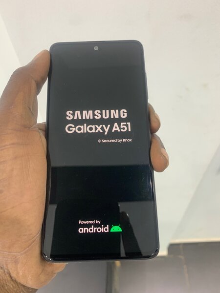 SAMSUNG A51