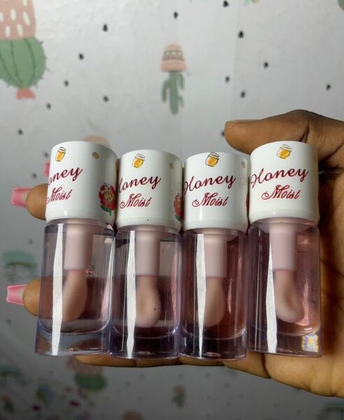 Gloss à lèvres pulpeuse