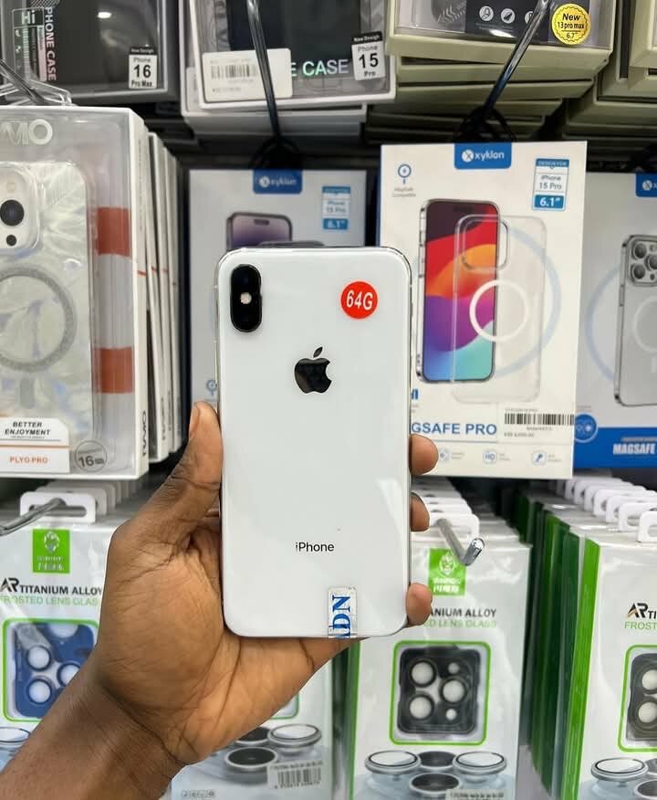 iPhone 64 Go – Écran Retina