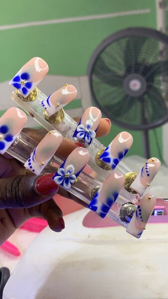 Press on nails de qualité