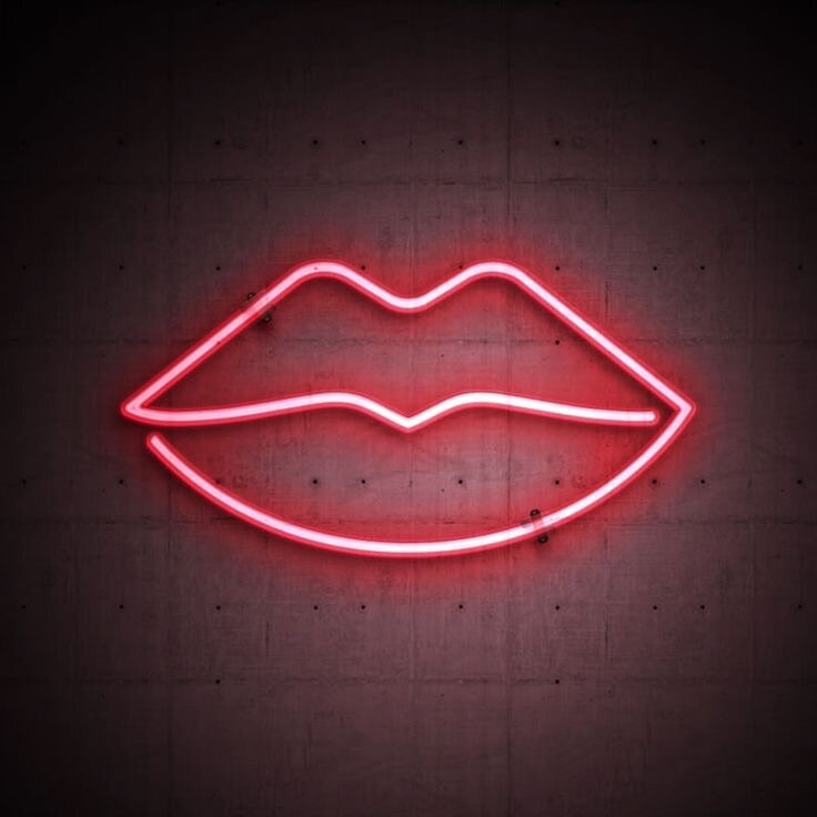 Lips neon light