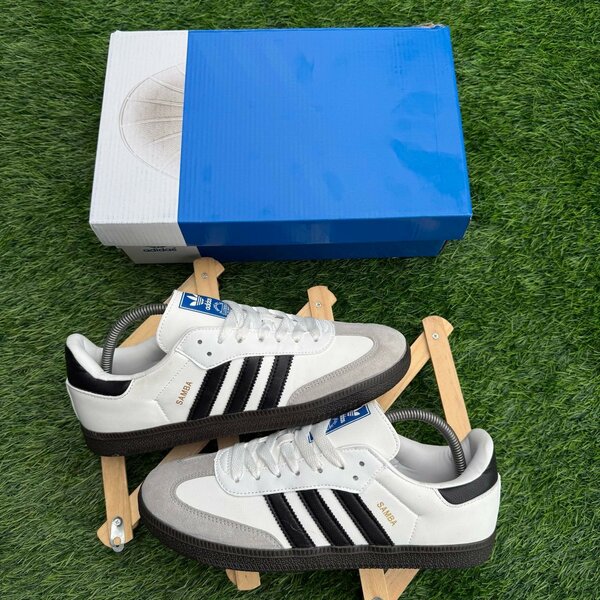 Chaussures Adidas Samba Classiques