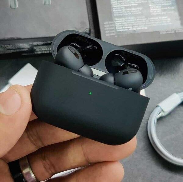 Black long lasting battery  with fast charge Air buds