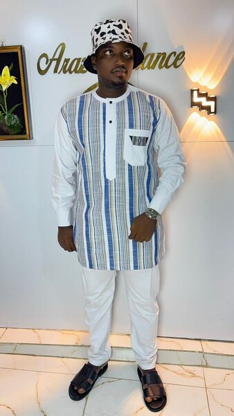 Ensemble Africain Élégant